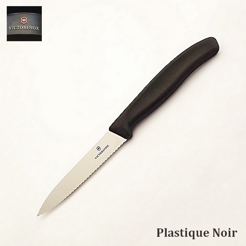 Victorinox Couteau cranté 10 cm Plastique noir - Vue 1 - coutellerie-du-sud.com